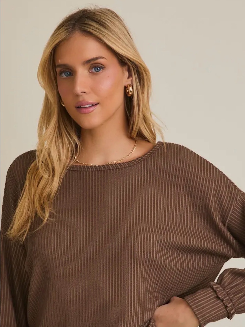 Gilli Mocha Long sleeve Drawstring Top